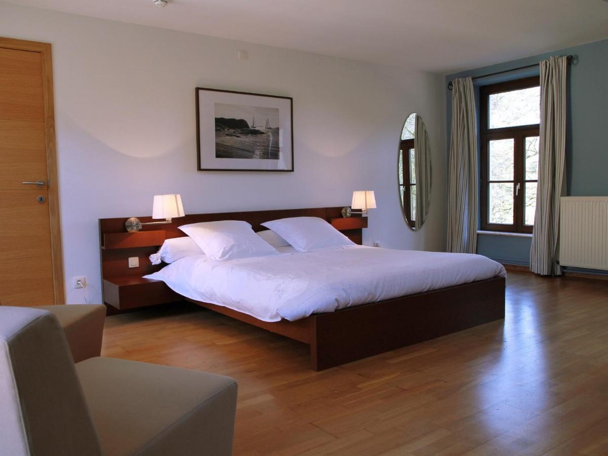 Hotel - Ferme Du Chateau D'ahin