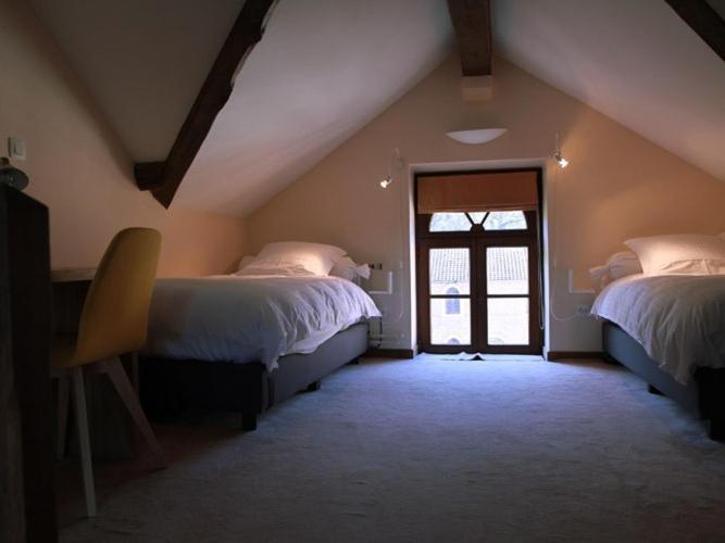 - Ferme Du Chateau D'ahin 3*